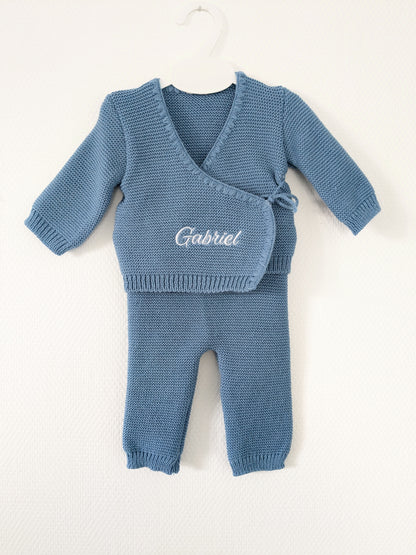 Coffret maternité bébé en maille personnalisé pour cadeau